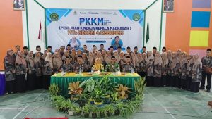 MTsN 4 Kebumen Gelar PKKM Tahun Pertama 2025, Dimeriahkan Kesenian Siswa dan Pameran Karya IoT , Robotik